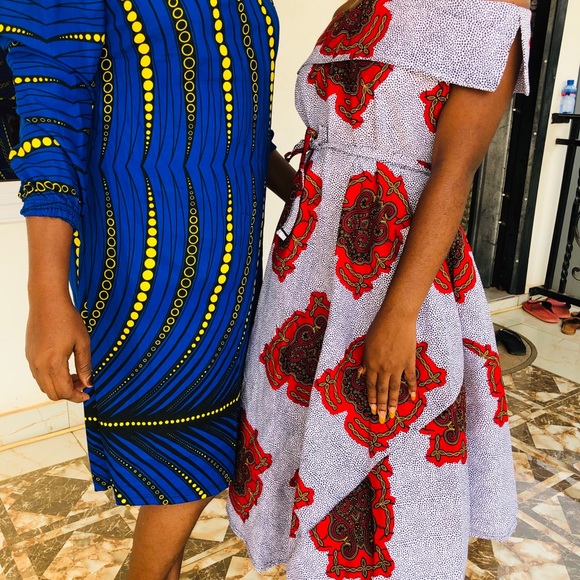 Dress - Picture 2 of 4